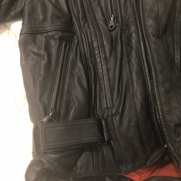 Men’s Black Harley jacket - Picture 6 of 7